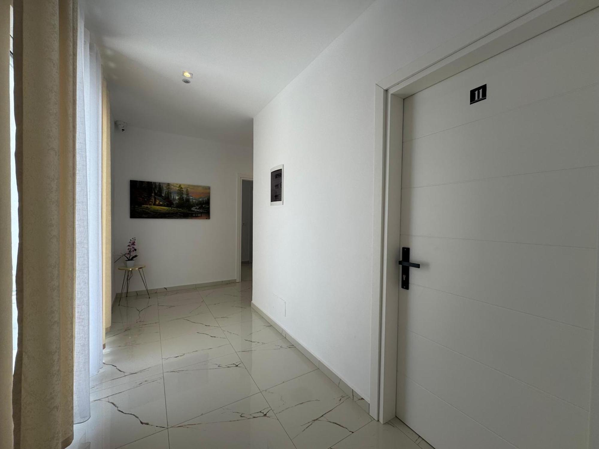 Vila Hergi Sarandë Exterior foto